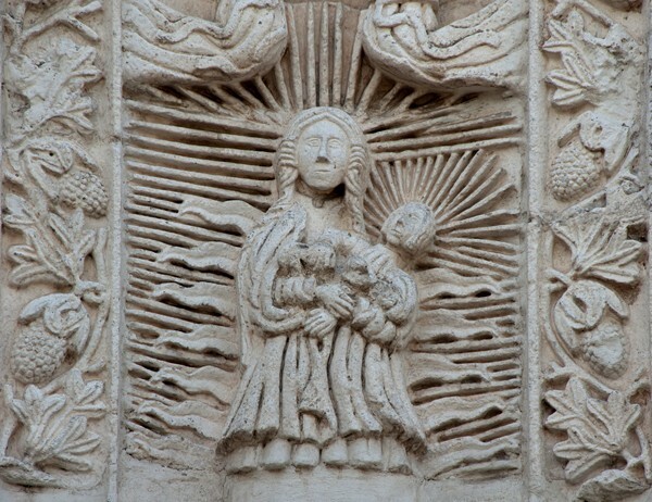 La Asunción, façade, central relief, Coronation of the Virgin, detail - Santa María Nonoalco