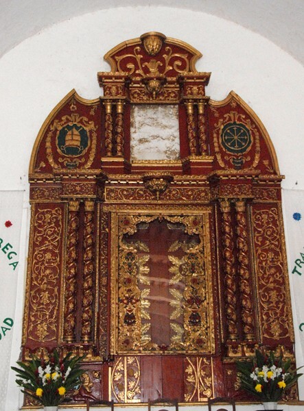 Nuestro Señor de los Ampollas, high altar - Kinchil, Yucatán