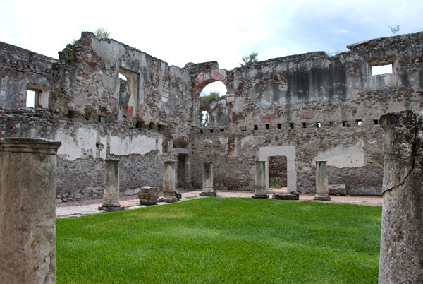 San Francisco, cloister - San Francisco Totimehuacán (ruins), Puebla