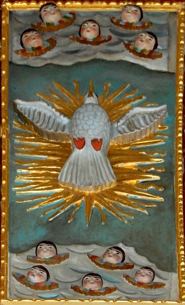 Altar attic, Holy Ghost - Camarín de la Virgen