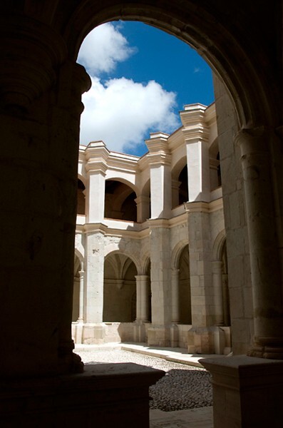 Cloister - Convento & Cloister