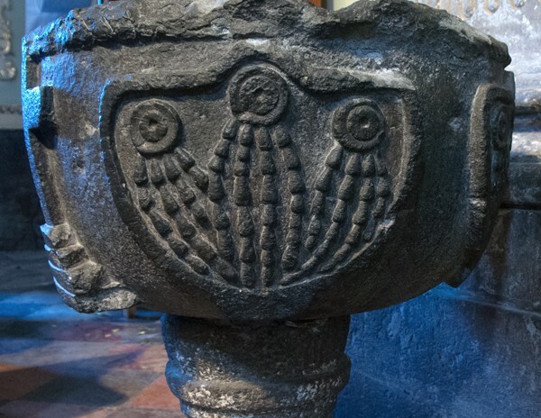 Santa Inés, baptismal font, Franciscan wounds - Zacatelco, Tlaxcala