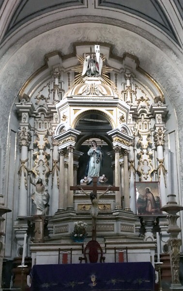 Alojuca, Puebla, San Jerónimo, high altar - Puebla