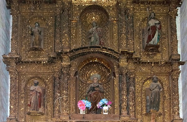 Right transept altar, second & third tiers - Santa Ana, high & nave altars