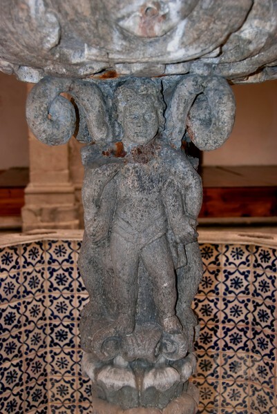 Patio fountain - Casa de las Bóvedas