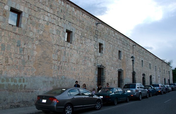 Santa Catalina de Sena, convento exterior wall - Santa Catalina de Sena