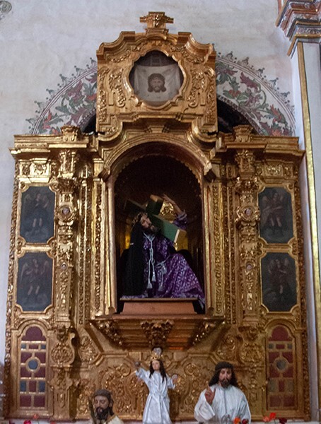 Nave Via Crucis altar - Santa Ana, high & nave altars
