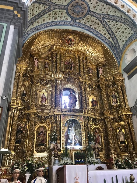 Santa María, high altar - Santa María Atlihuetzía, Tlaxcala