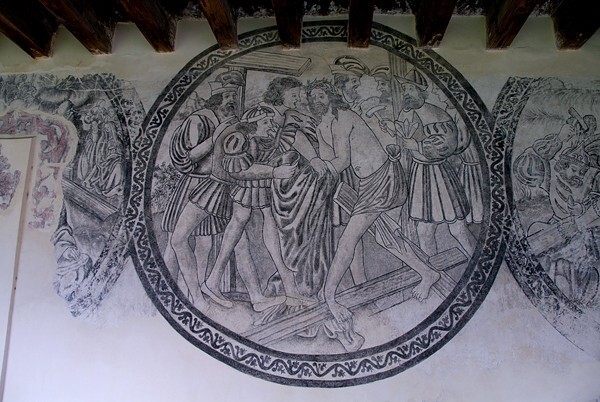 Via Crucis - Cloister grisaille murals