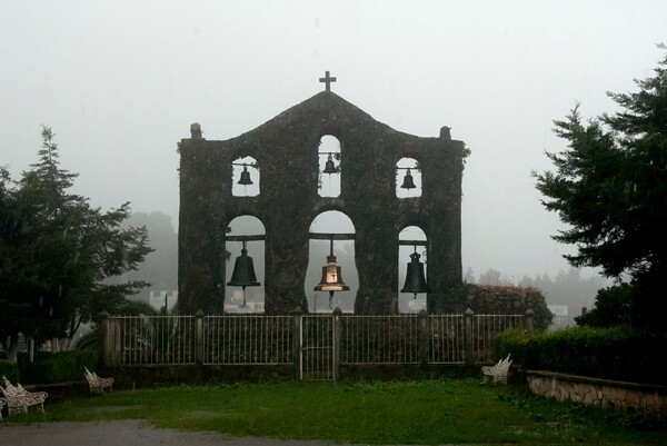 Atrial wall espadaña - San Agustín