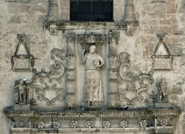 S portal, cornice relief - San Pablo, façade, portería & convento