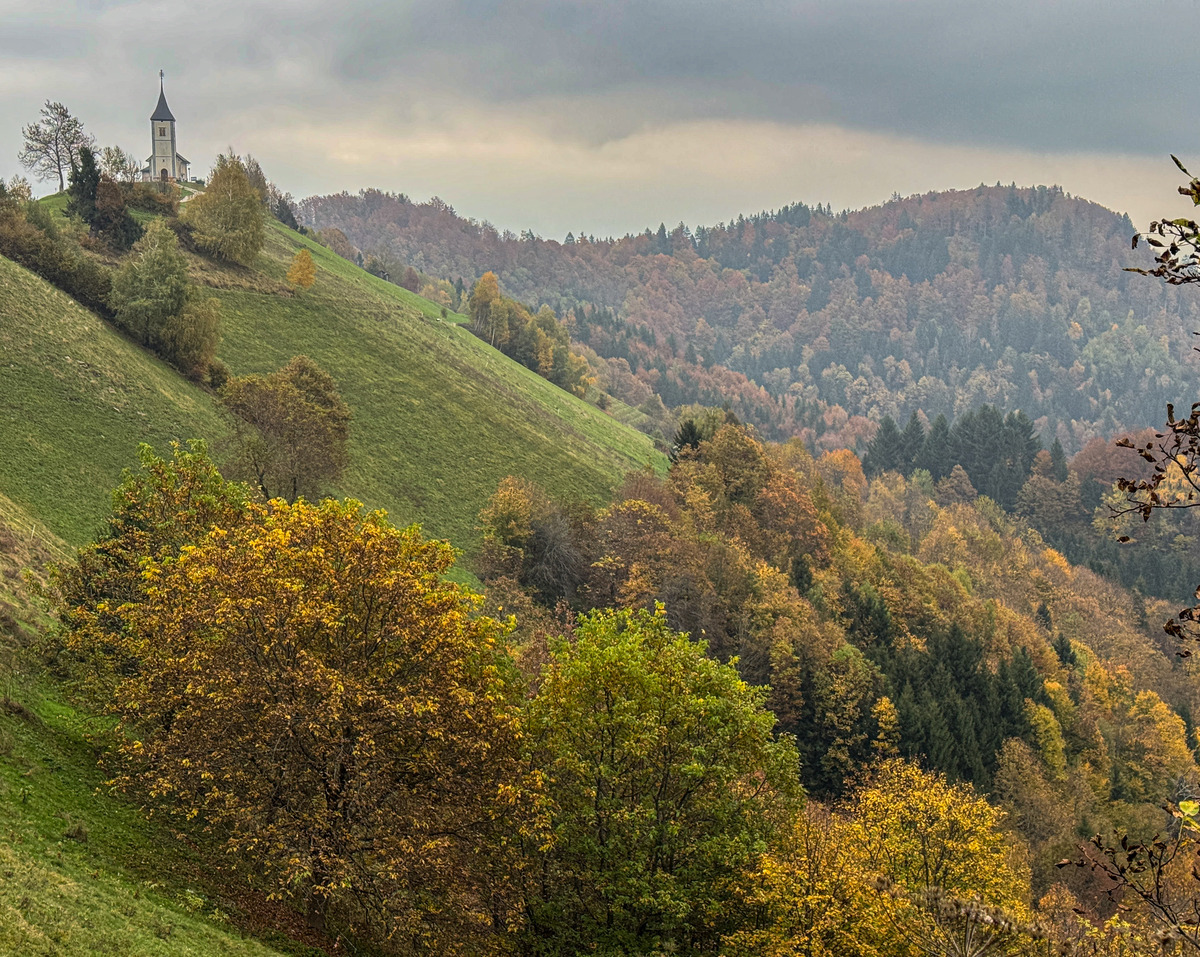 Slovenia iPhone - 132 - Slovenia Landscape