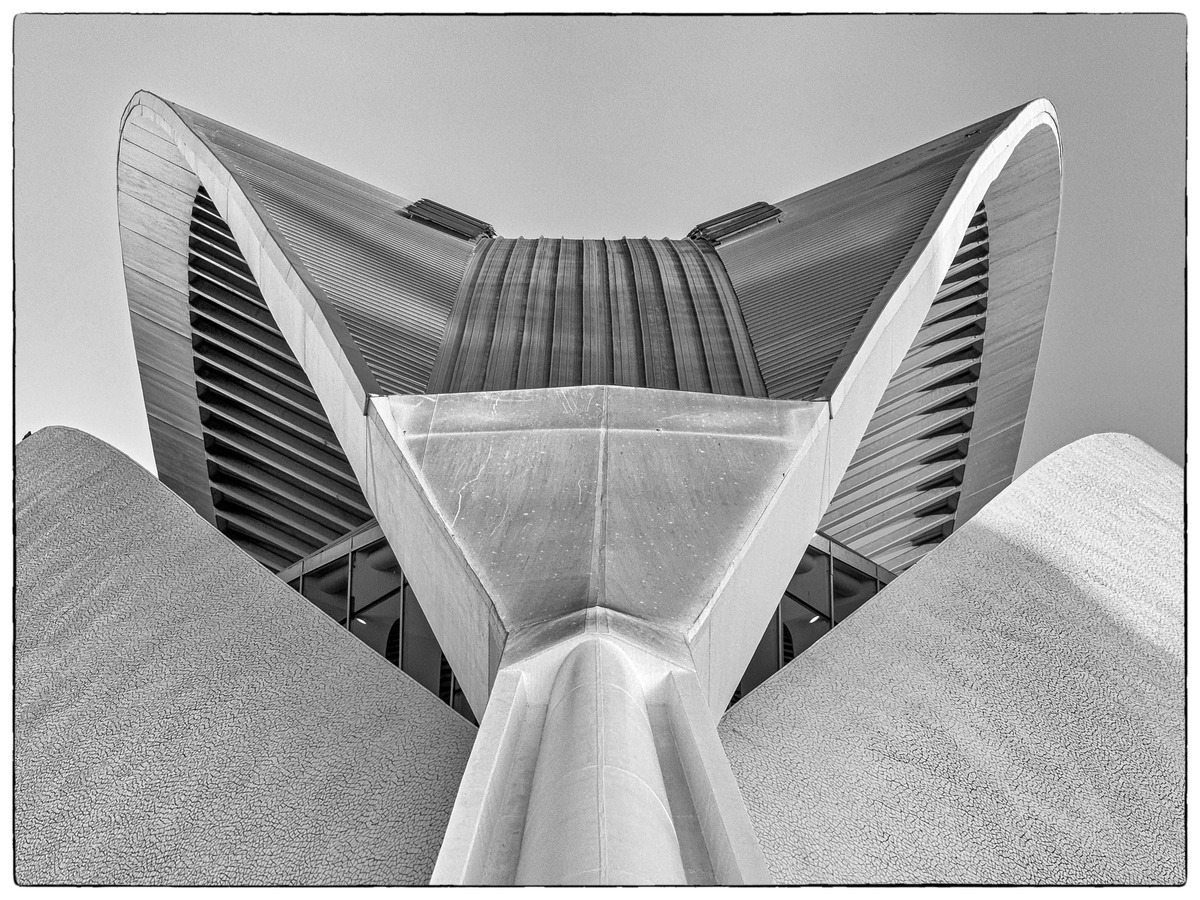 iPhone Valencia - 77-Edit - Valencia: City of Arts and Sciences