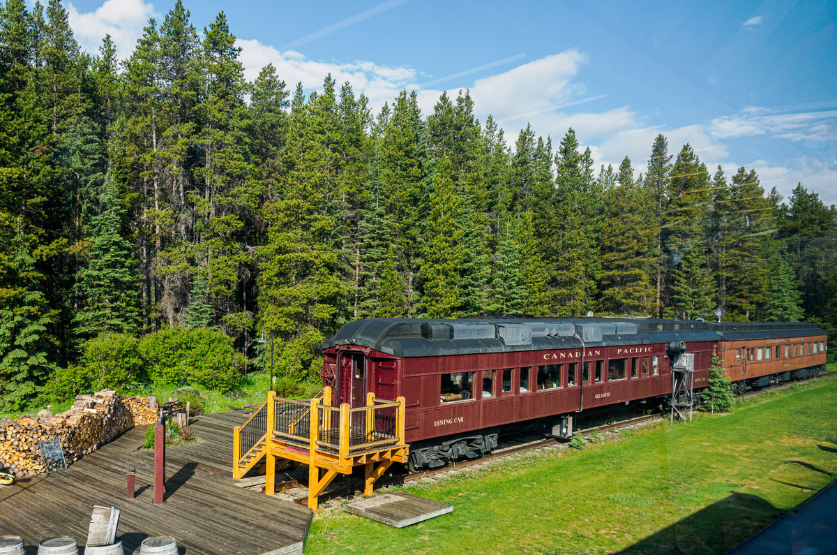 Canada Alaska Card 4-19 - Rocky Mountaineer