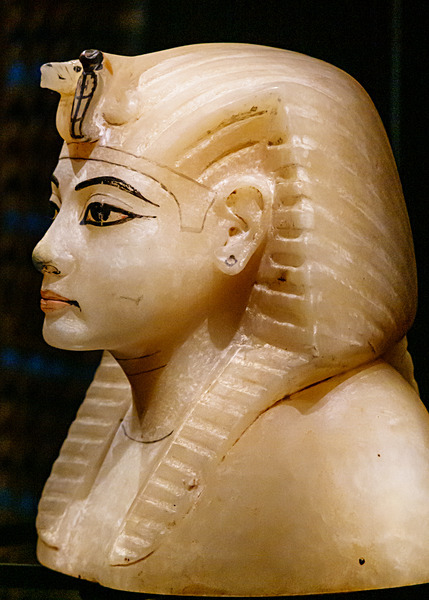 Tutankhamun-8 - Tutankhamun