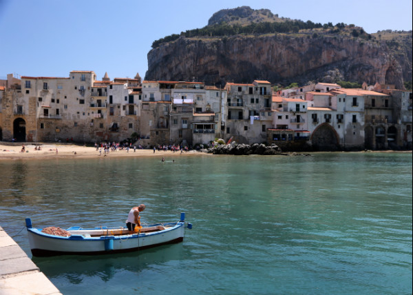 5D Cefalu 65 - Sicily incl. Etna