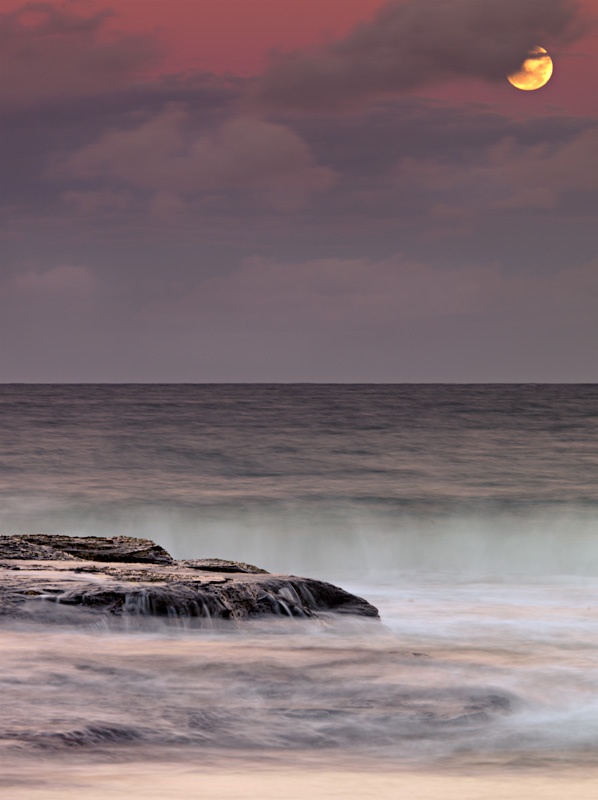 Moonrise at sunset - Seascapes