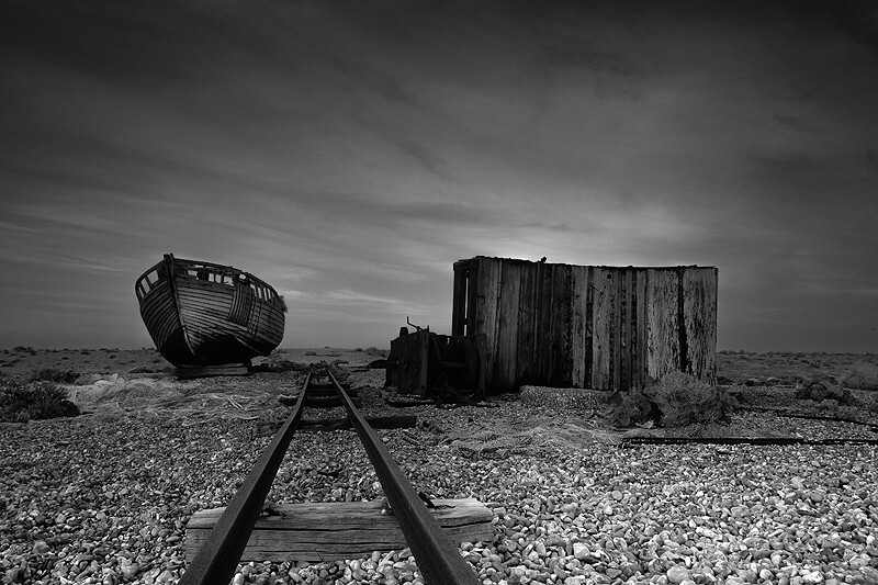  - Peer into the Darkness (coast)