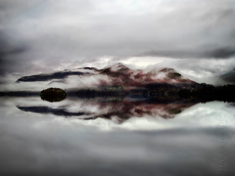 Derwentwater island in the morning mist