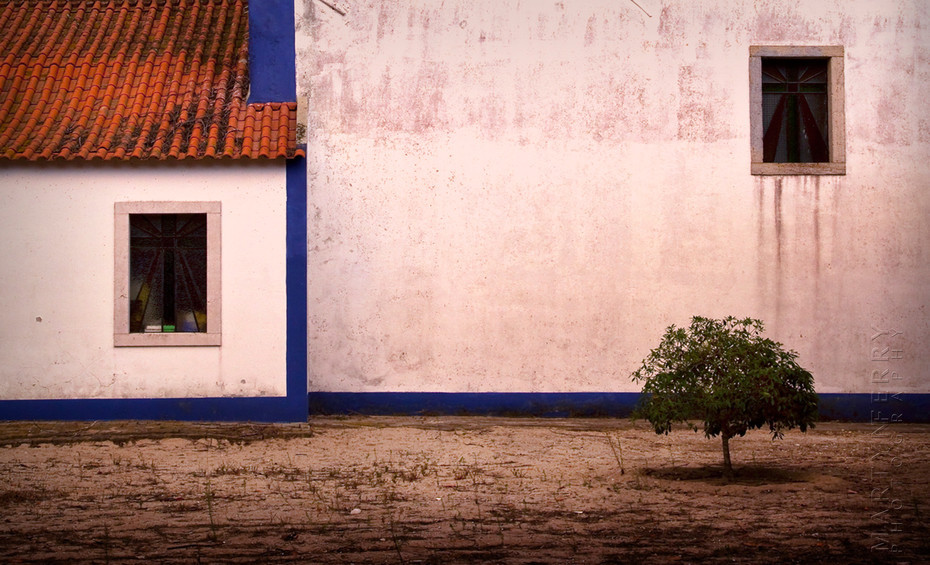 Peaceful image of Comporta church