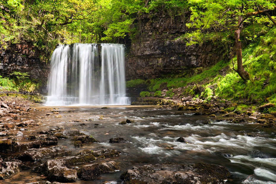 Photograph of a lovely waterfall in the stunning Brecon Beacons National Park