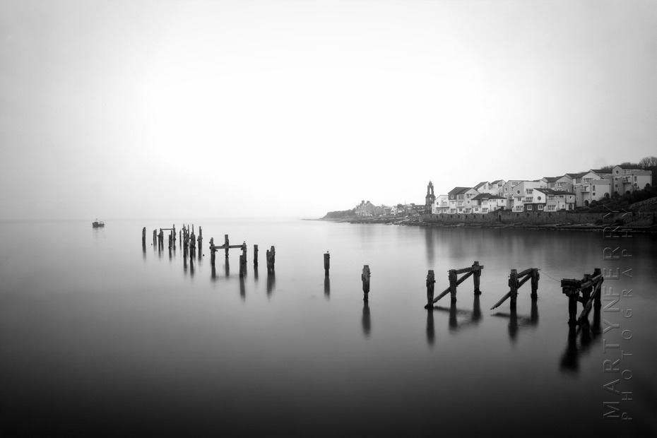 Beautiful black and white photo of Swanage old pier