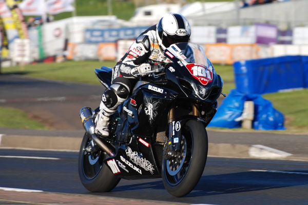 Alastair Seeley - DSC_0035_2 - North West 200 - 2009