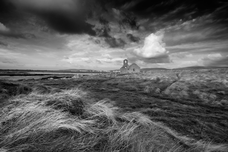 Morning Chapel - Mann in Mono