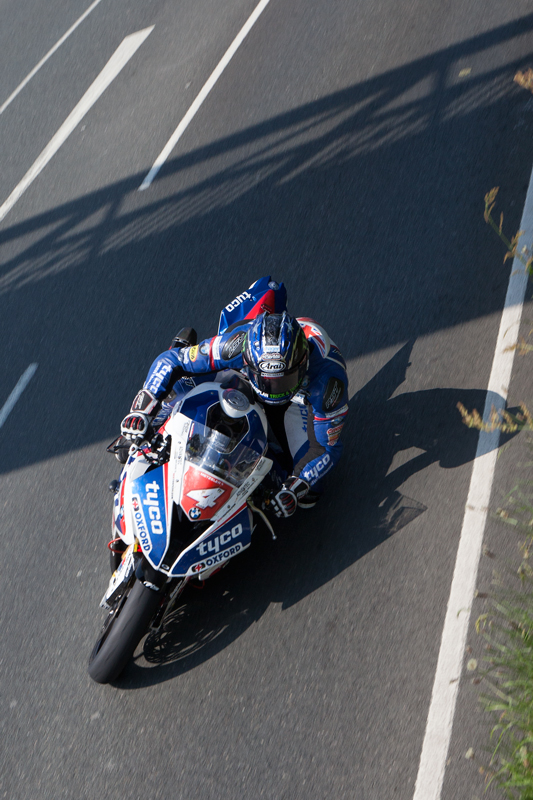 Flying High - Isle of Man TT