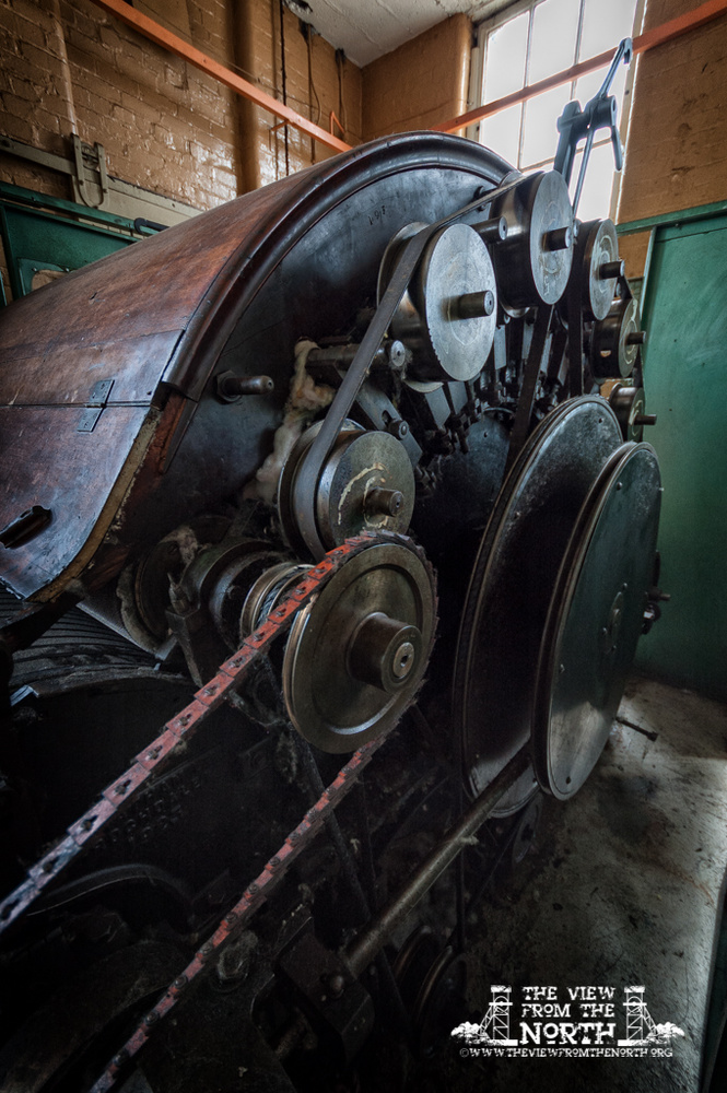 Urban Exploration (Urbex) of Knoll Mill, Oldham