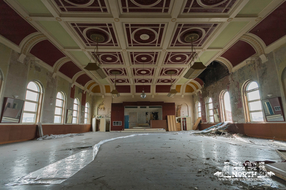 Urban Exploration (Urbex) of Accrington Conservative Club
