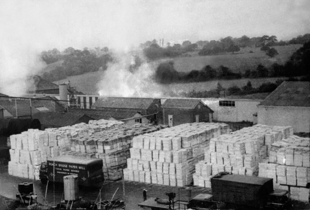 Old Photographs Of Roach Bridge Paper Mill Near Preston old-photographs-of-roach-bridge-paper-mill-near-preston