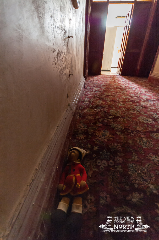 Urban Exploration (Urbex) of Accrington Conservative Club