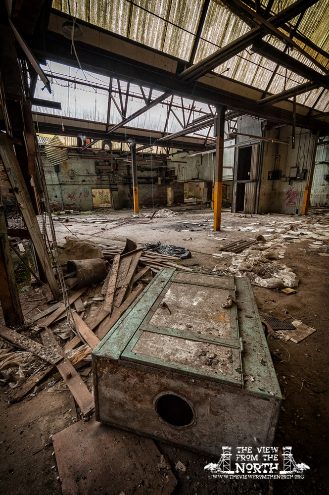 Urban Exploration (Urbex) of Brook Dyeing, Royd Edge Mills, Meltham