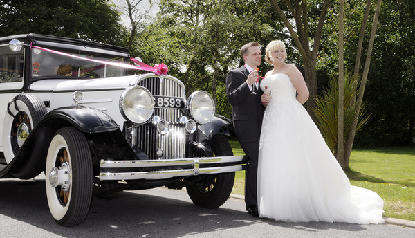 Kathryn & Ross - Portraiture & Weddings