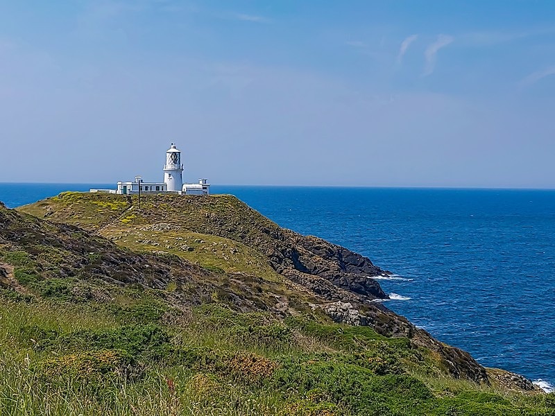 Strumble Head, Pembrokeshire - Sea and sand