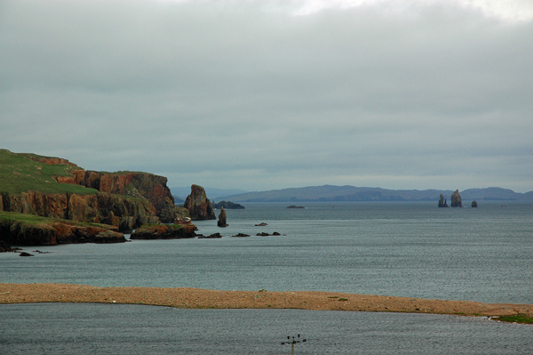 Ness of Hillswick and The Drongs, North Mainland, Shetland - Sea and sand