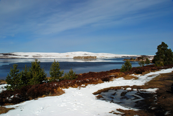 Lochindorb, Highland - Lakes and lochs