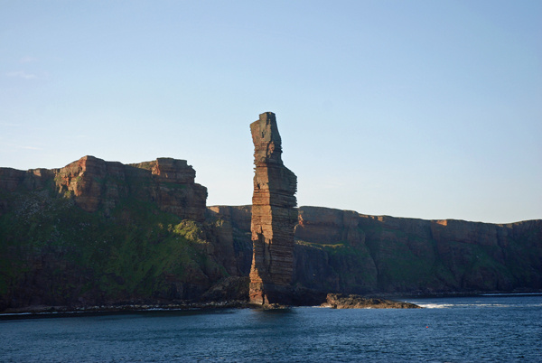 Hoy, Orkney - Sea and sand