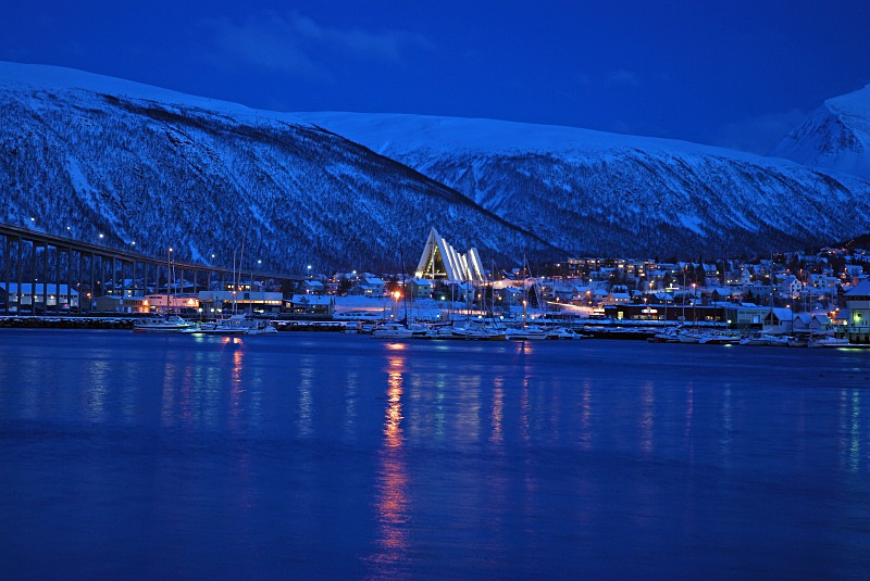 Tromsøysundet, Tromsø - Tromsø