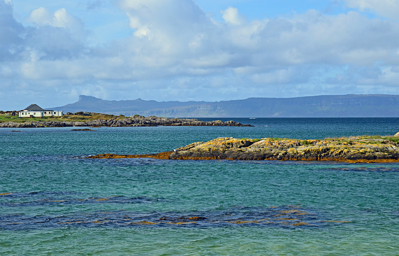 Camas Rubha a' Mhurain, Portnaluchaig, Highland - Sea and sand