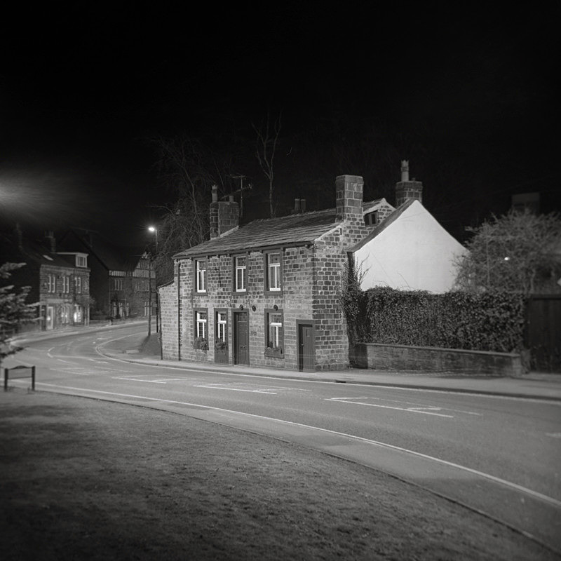 Black and White Photograph of the Mansons Arms Otley