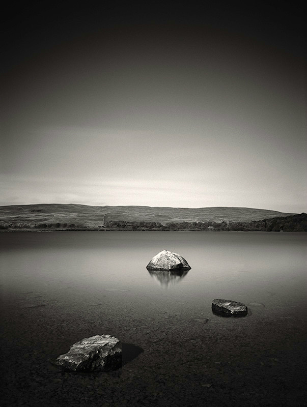 3 Rocks - Water
