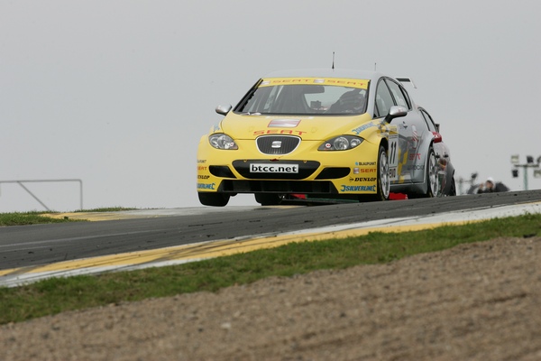 IO9F9118 - British Touring Car Championship from Knockhill