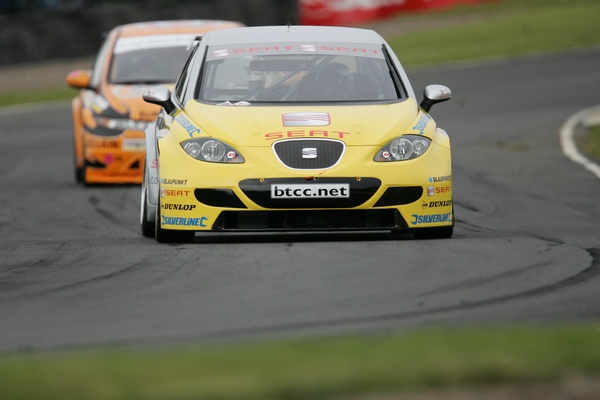 IO9F9194 - British Touring Car Championship from Knockhill
