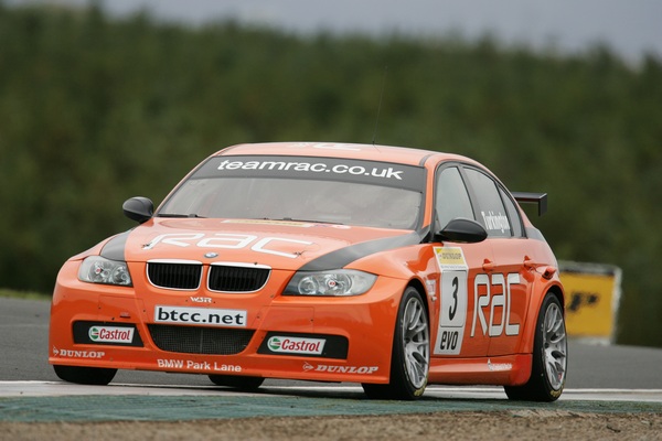 IO9F0233 - British Touring Car Championship from Knockhill