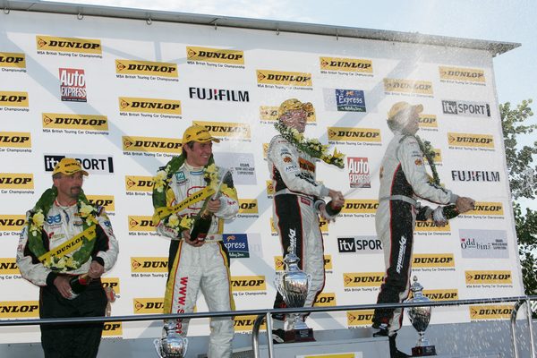 IO9F1098 - British Touring Car Championship from Knockhill