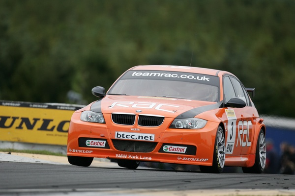 IO9F0069 - British Touring Car Championship from Knockhill