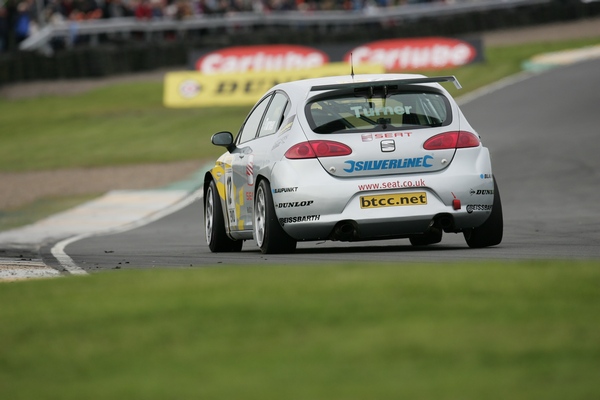 IO9F9302 - British Touring Car Championship from Knockhill