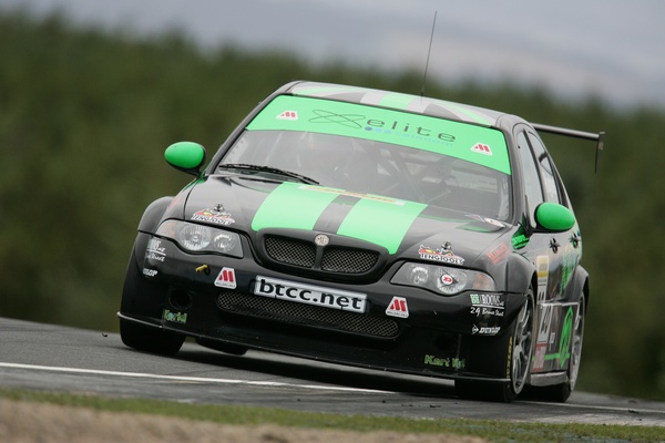 IO9F0163 - British Touring Car Championship from Knockhill